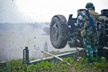 Боевики атаковали любимую цель танками и артиллерией