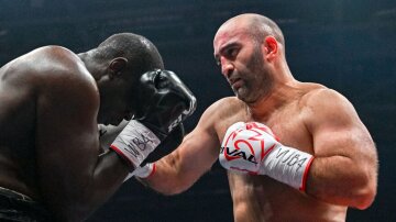 Мурат Гассієв захищає титул WBA