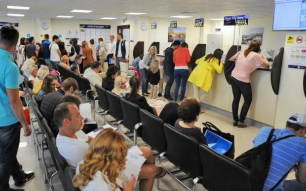 Украина открывает новые визовые центры по всему миру: Россия в списке счастливчиков
