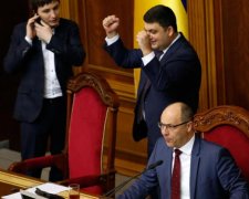 Знахабнілі депутати намагаються легалізувати свої крадіжки