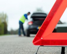 Туристичний автобус потрапив у моторошну ДТП: десятки постраждалих