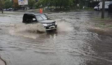 Наслідки зливи в Одесі: підтоплені вулиці