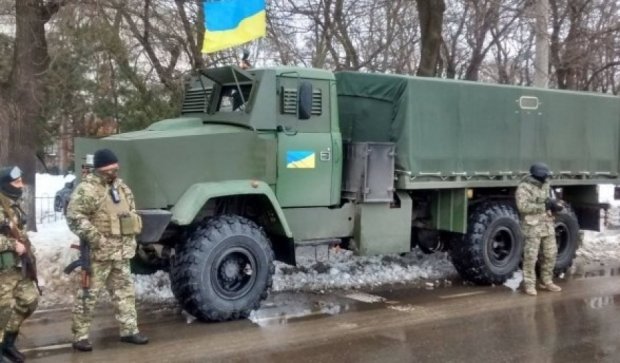 На Донетчине взорвался грузовик с украинскими воинами