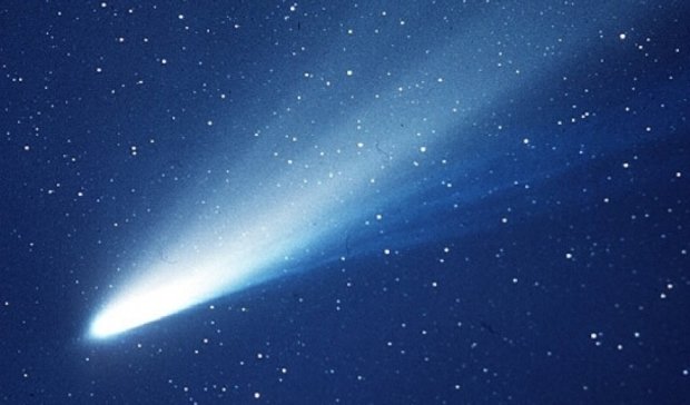 Сьогодні комета "Каталіна" максимально наблизиться до Землі (відео)