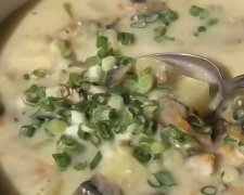 Сирний суп з куркою та печерицями: фото скрін рецепту