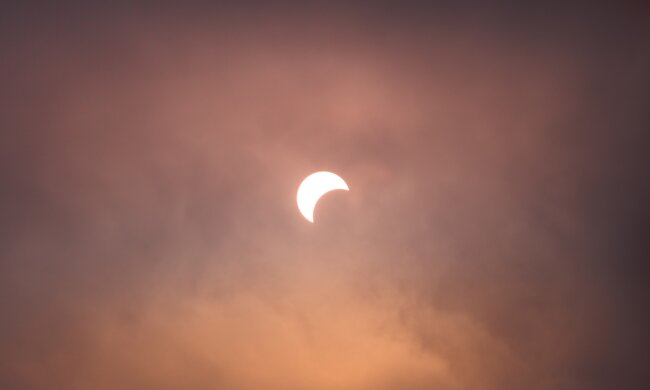 Солнечное затмение, фото Pxhere