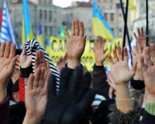 Третина українців готові жити гірше заради успіху реформ