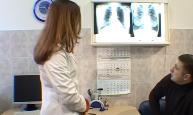 Паління цигарок, скріншот: YouTube