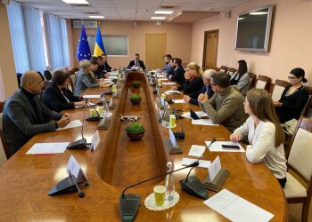 Екологія та бізнес: заступник міністра Ігор Зубович очолив круглий стіл про захист довкілля і контроль