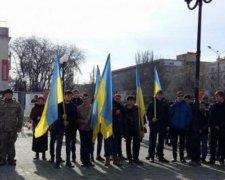 Мешканці Херсона вийшли на підтримку кримчан