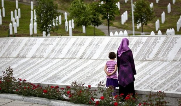 В Белграде запрещены митинги к годовщине резни в Сребренице