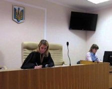 Суд обязал ГПУ расследовать нападение на активистов "Украинского выбора" в Конотопе