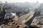 У Києві встановлюють "захист" від героїв паркування: пішоходи в захваті