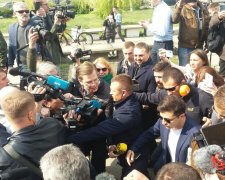 Родители Зеленского сделали свой выбор: "Успокаивали его весь вечер"