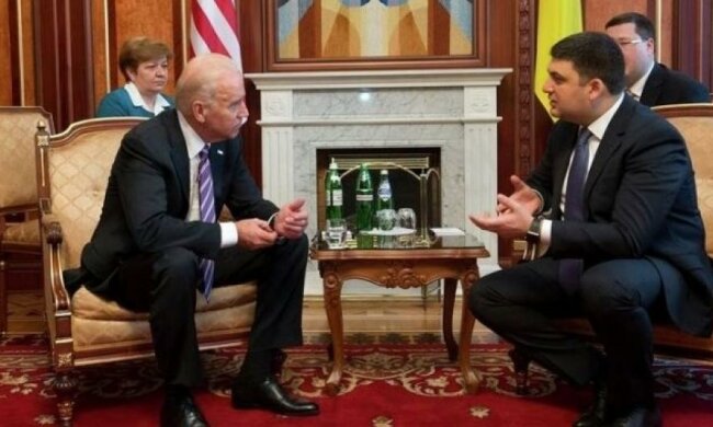 Гройсман привезет из США 200 млн на борьбу с коррупцией