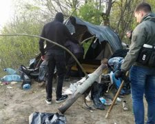 Кривава війна проти ромів: після розгону почали палити дітей