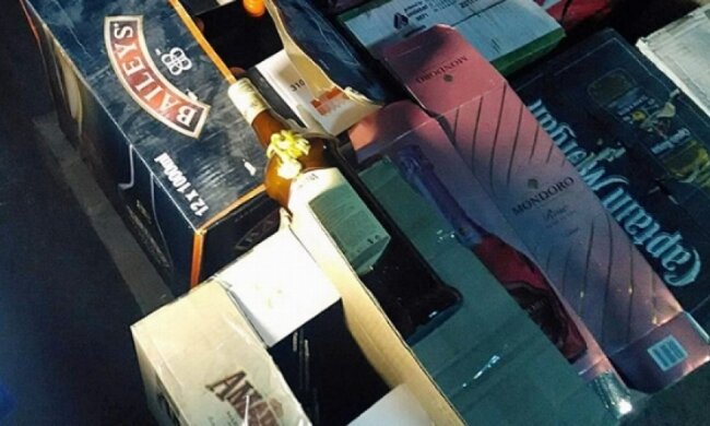 В Одессе уничтожат 4 тыс. литров элитного алкоголя (фото)