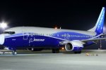 В американский Boeing 737 попала молния (видео)