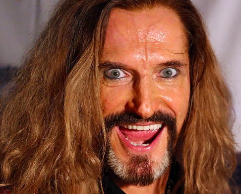 Джигурда променял Волочкову на скандальную писательницу: рвет последние волосы, рыдает в баньке