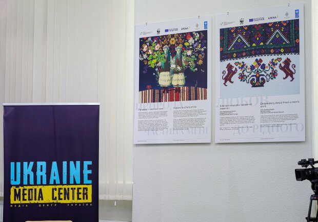 Природа и культура: лицо украинской идентичности – ко второй годовщине полномасштабного вторжения России в Украину в Укринформе открыли выставку