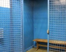 Копів у столичній "підземці" залишать без кліток для затриманих