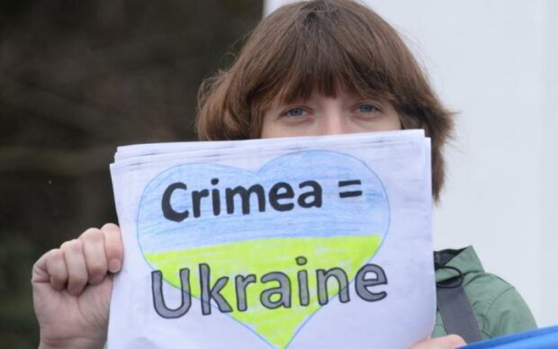 Популярне британське видання "віддало" Крим Росії
