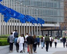 ЄС продовжив "веселе" життя ворогів України
