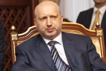 Турчинов: "А чего бы попросили сегодня люди у Христа? Пищи? Денег? А может, "жахнуть" из миномета по парламенту?"