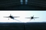 Британцы решились на уникальный синхронный полет сквозь ангар