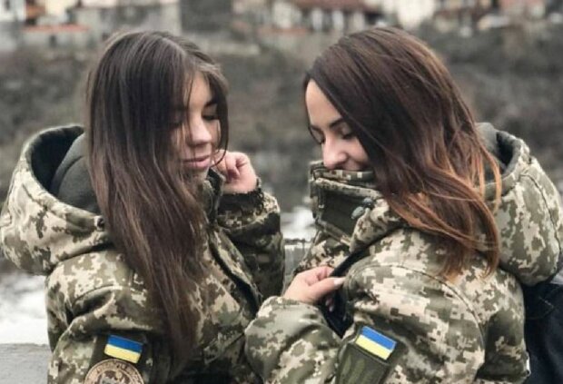 Українки в ЗСУ, скріншот: YouTube