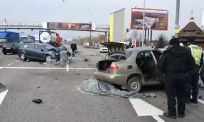 в ДТП розбився на смерть боксер Дмитро Лісовий, скрін з відео