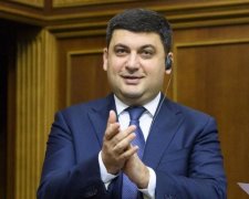 Бэби-боксы и няни: Гройсман позарился на украинских детей