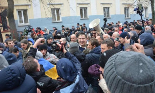 Не позволили Януковичу, не позволим и Порошенко, - политик о задержании Саакашвили