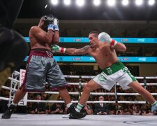 Усик – Візерспун, matchroom boxing