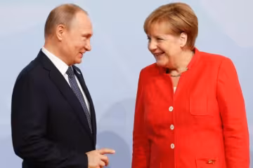 Меркель подзвонила Путіну, щоб обговорити Україну