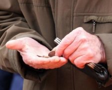 Украинцы за два года рекордно обнищали