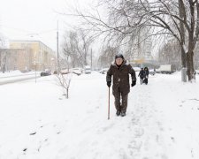 Погода на завтра: стихія почне вередувати, пощади не буде