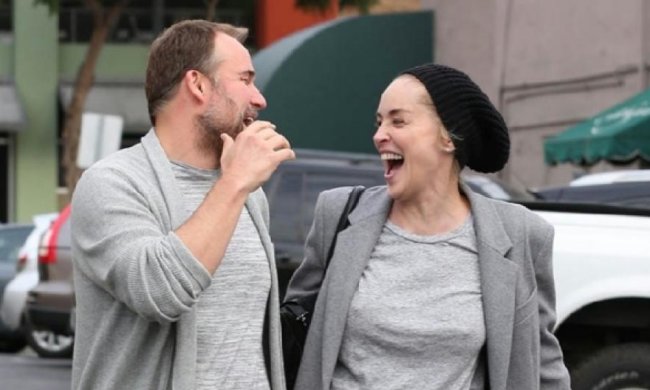 Шэрон Стоун наслаждается новым любовником