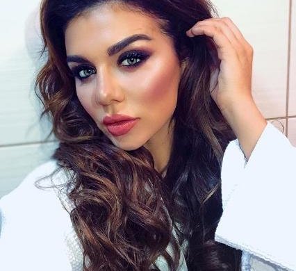 "Головні моменти проходять повз Instagram": Седокова без макіяжу показала найцінніше