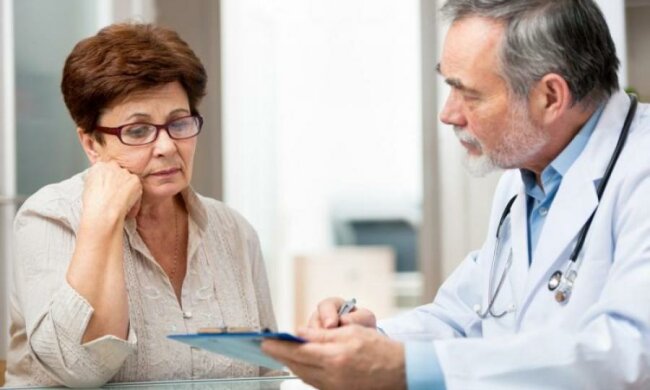 Договор с семейным врачом: украинцам прояснили спорные моменты