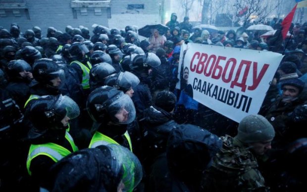 Янукович вчасно втік: прихильник Саакашвілі звернувся до влади