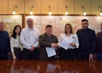 Подол объединяет силы: как новый альянс власти и волонтеров изменит жизнь района и поможет фронту