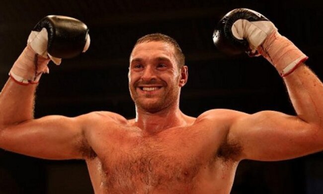 Фьюри попросил прощения у Кличко за оскорбления