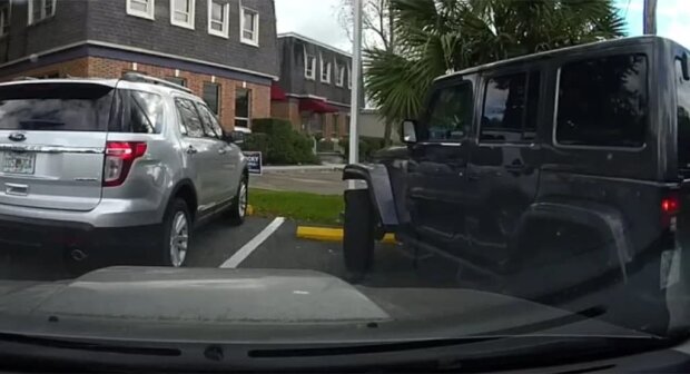 Jeep Wrangler, скриншот из видео