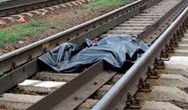 Женщина погибла под колесами поезда на Ровенщине