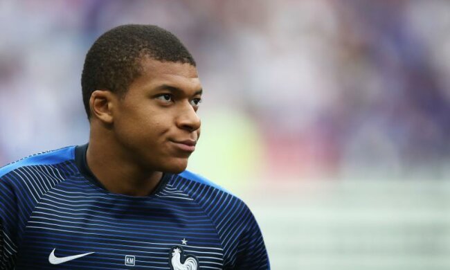 Головний тренер ПСЖ намагається переманити вундеркінда Монако 