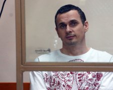 "У те, що я скоро вийду і ми всі щасливо заживемо в Києві, я вже не вірю", - на 121-й день голодування Сенцов написав заповіт