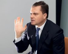 Главное за ночь: переписка Левочкина и жуткие болезни на Донбассе