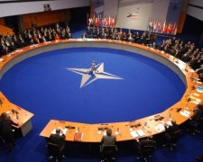 НАТО вводить війська в Балтію, щоб стримувати Росію