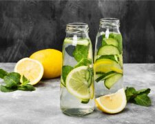 Лимонна вода, зображення з вільних джерел